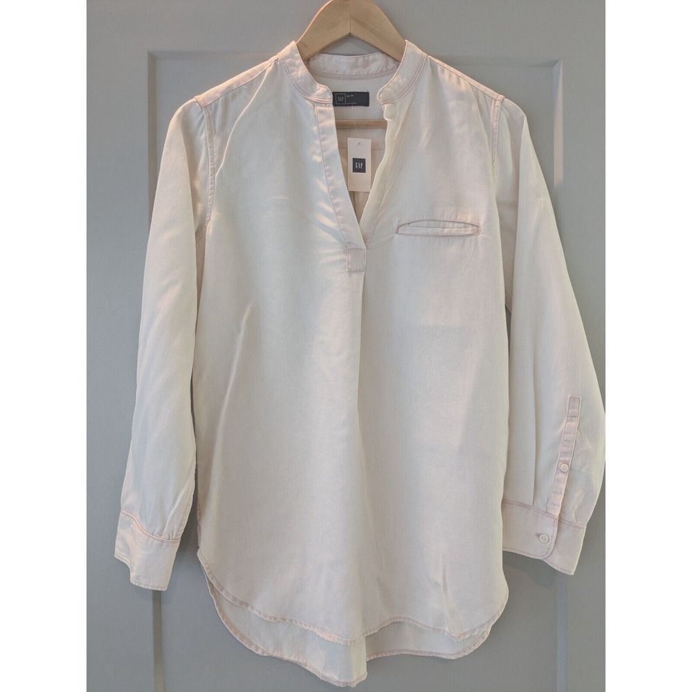NWT Gap Women's Light Pink Long Sleeve Collarless Shirt Size Extra Small